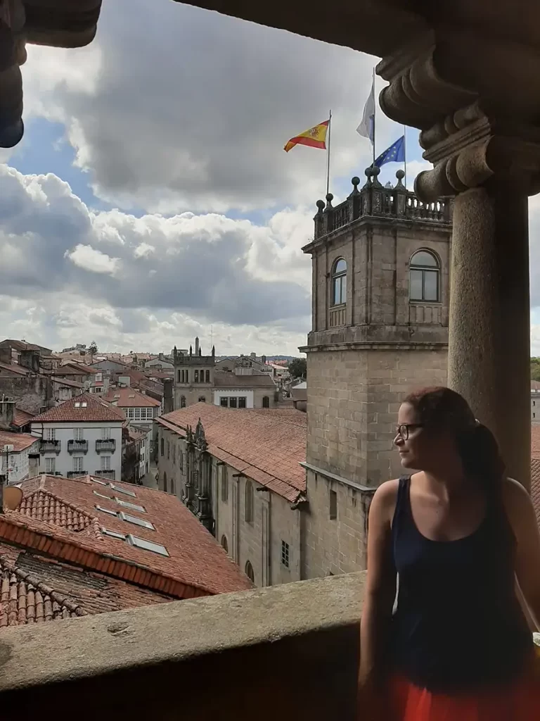 O museu tem varandas com vistas para a cidade histórica