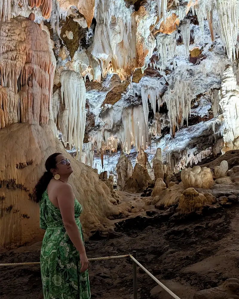 Eu em um dos mirantes das cavernas