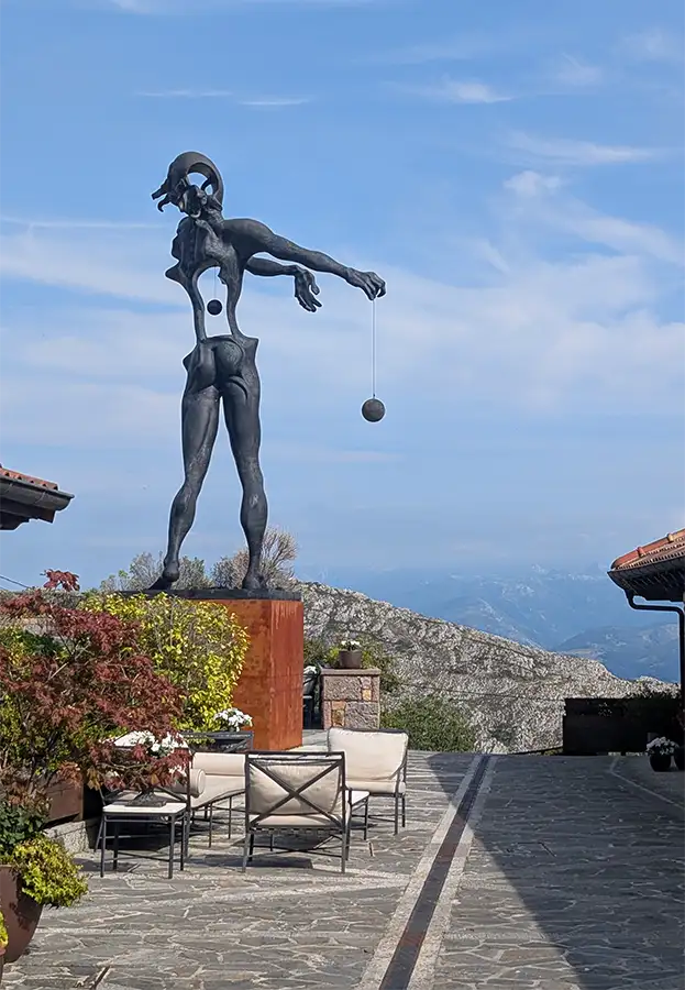 Estátua de Dalí